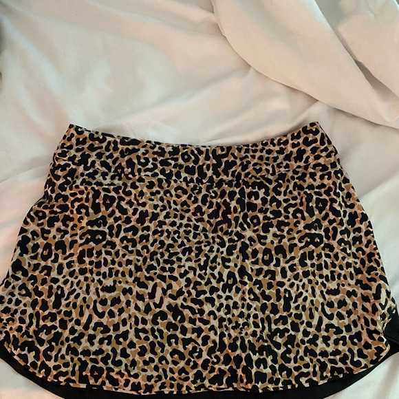 Outdoor Voices Exercise Skort leopard cheetah - Picture 3 of 4